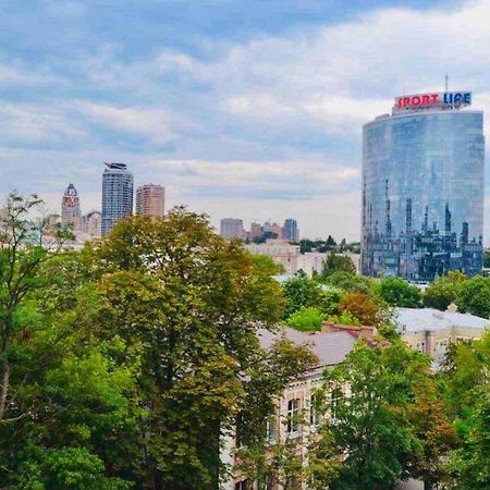 White&Light Flat Near Gulliver Kyiv Exterior foto