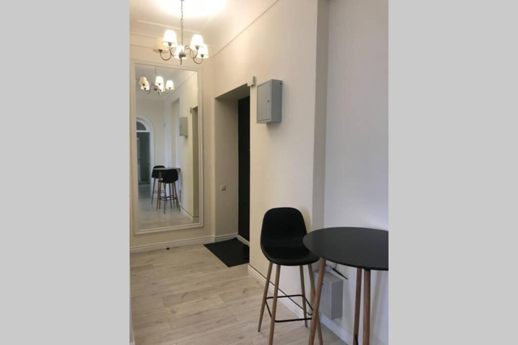 White&Light Flat Near Gulliver Kyiv Exterior foto